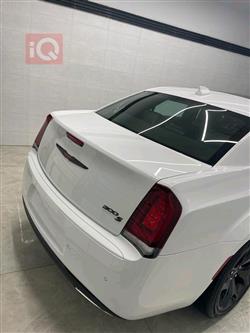 كرايسلر 300